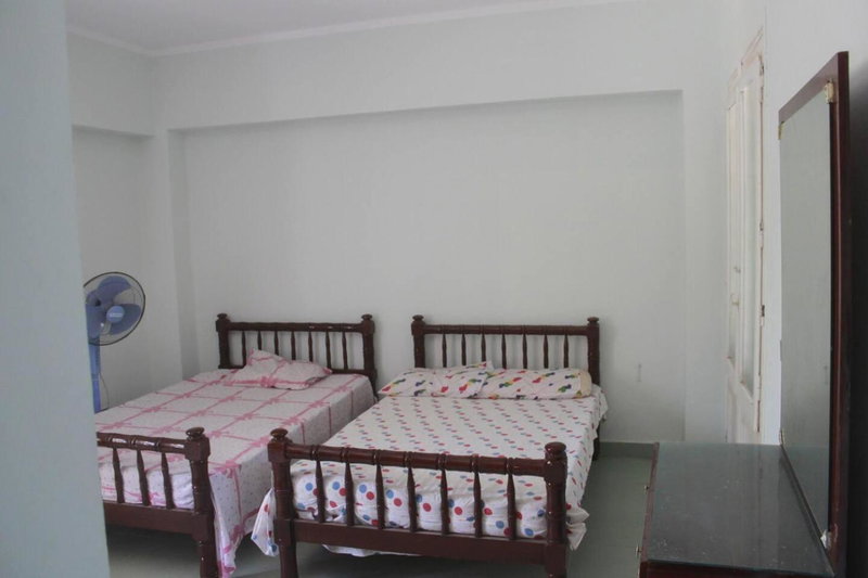 Spacious 5-Bed House in Alamein with Large garden, Mājid Abū Zayd, Egypt