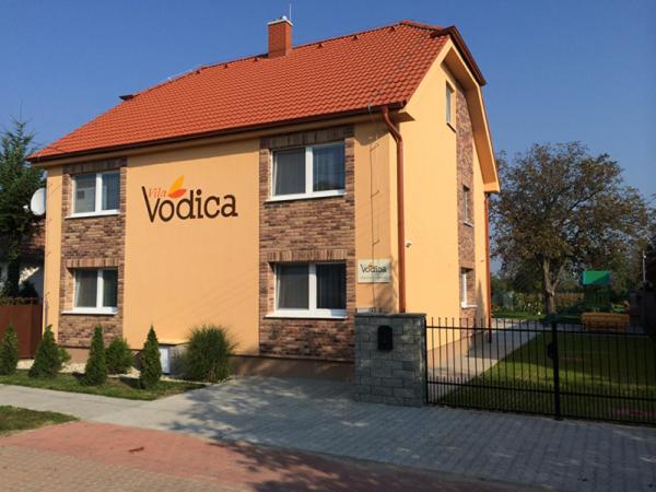 Vila Vodica, Hul, Slovakia