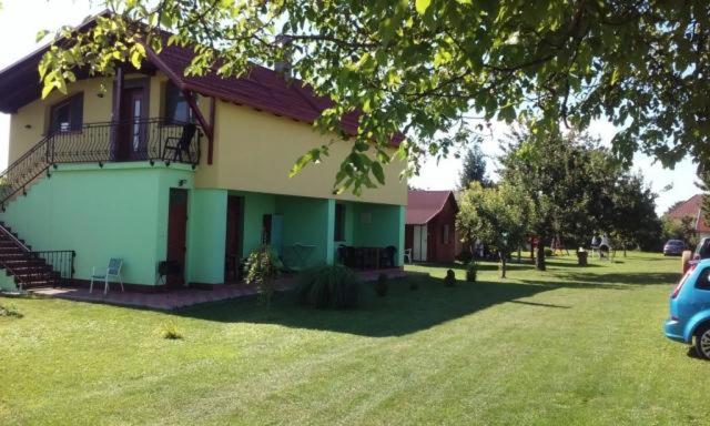 Chatky a apartmány Pod starým orechom - camp, Veľký Meder, Slovakia