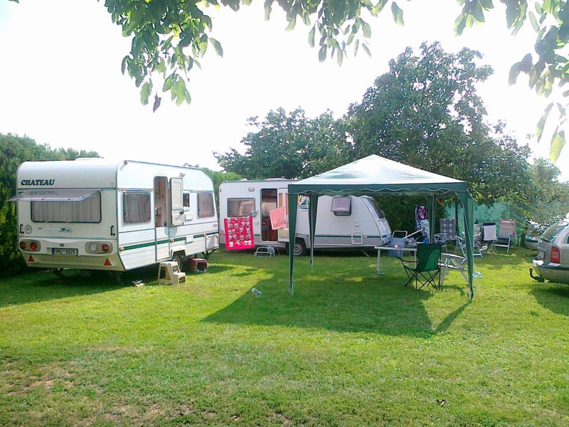 Chatky a apartmány Pod starým orechom - camp, Veľký Meder, Slovakia