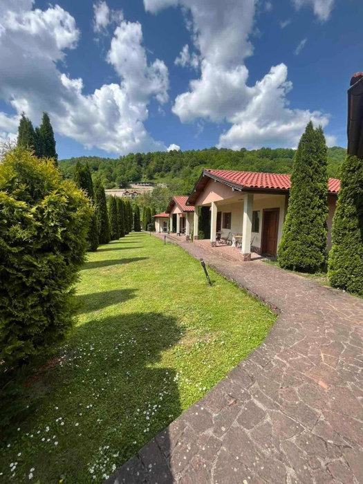 Вили Тихия Кът, Ribarica, Bulgaria