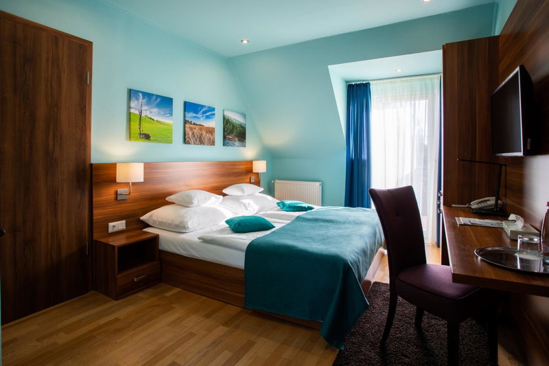 Tópart Hotel, Balatonvilágos, Hungary