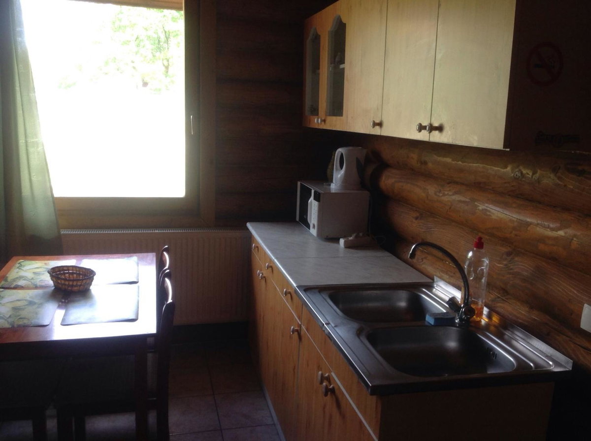 Relax Apartman, Hungary