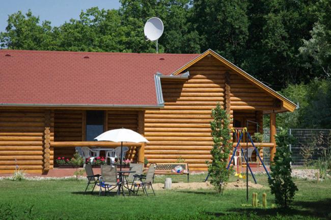 Relax Apartman, Hajdúszoboszló, Hungary