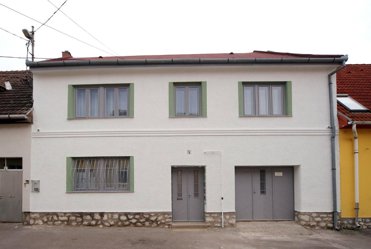 Hotel · JadeRooms, Eger