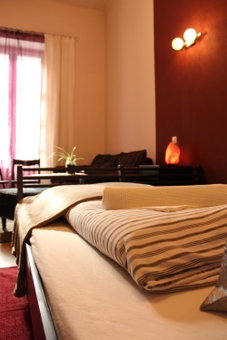 Yasmine Flat, Budapest, Hungary