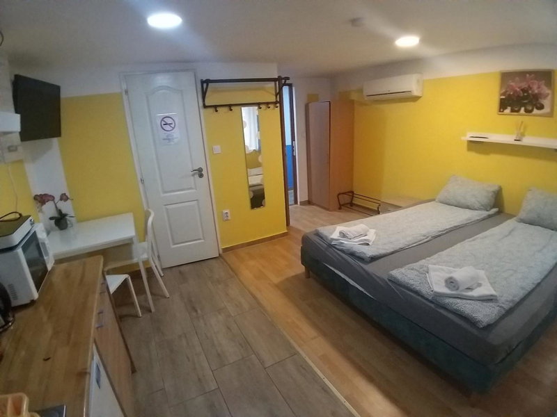 Deniz Guesthouse, Budapest, Hungary