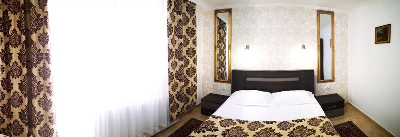 Panzió STATUS, Hajdúszoboszló, Hungary