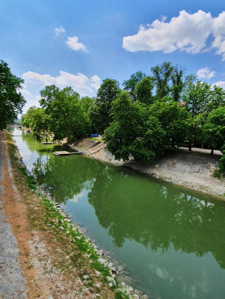 Gardenia Apartman, Esztergom, Hungary