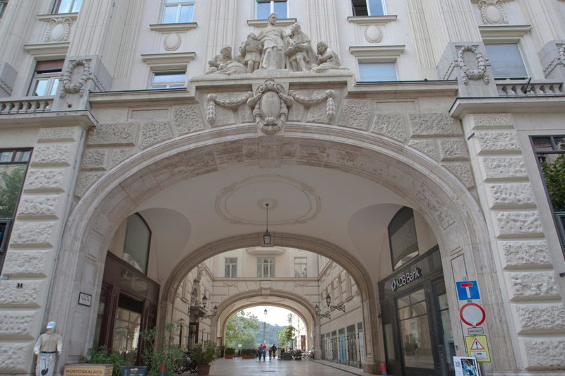 Gloria Apartment, Budapest, Hungary