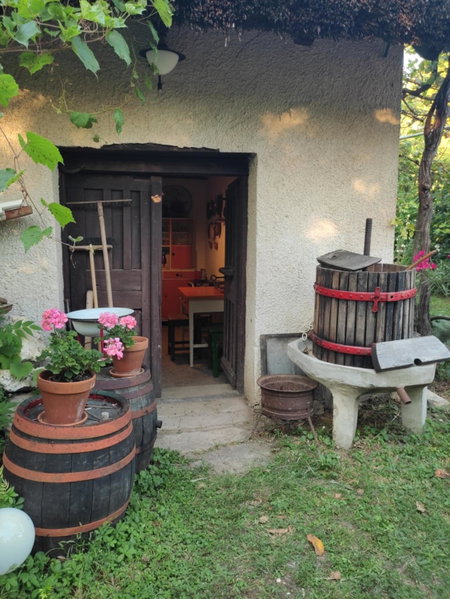 Kenderhordó Pihenőház, Zánka, Hungary