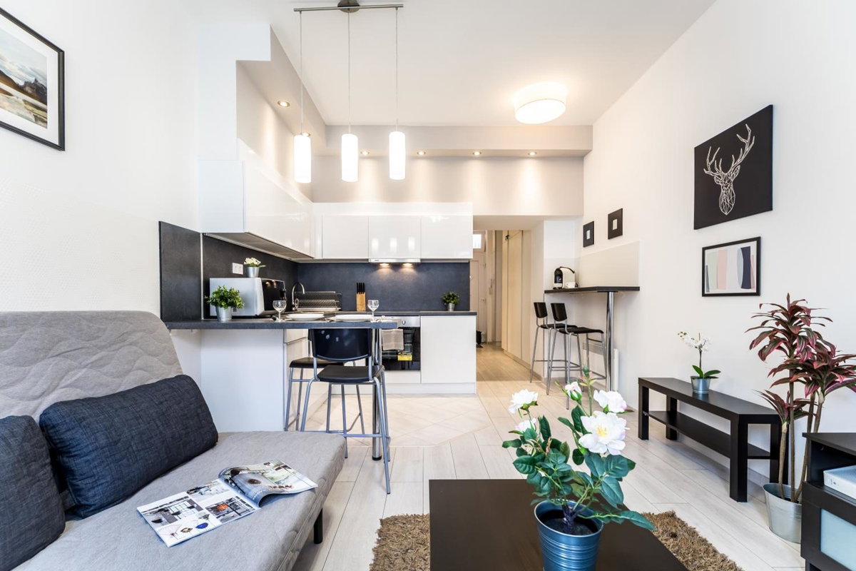Fleur Créme Apartment, Hungary