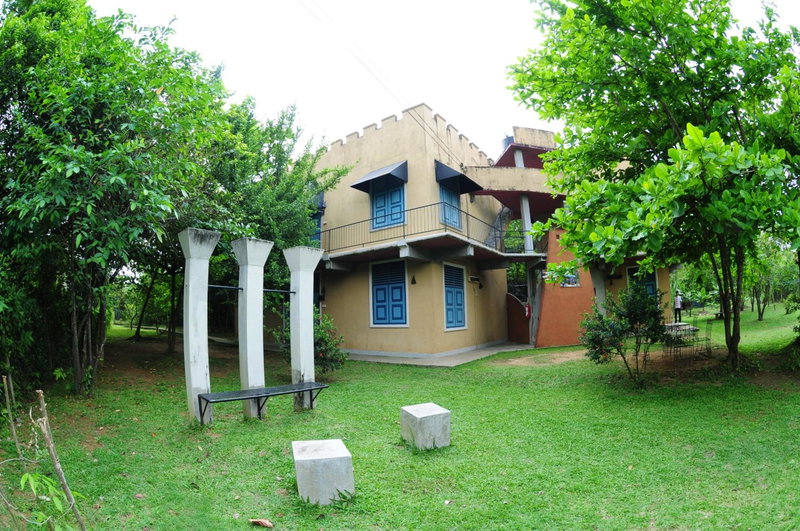 Ambalama Leisure Lounge, Hanwella, Sri Lanka