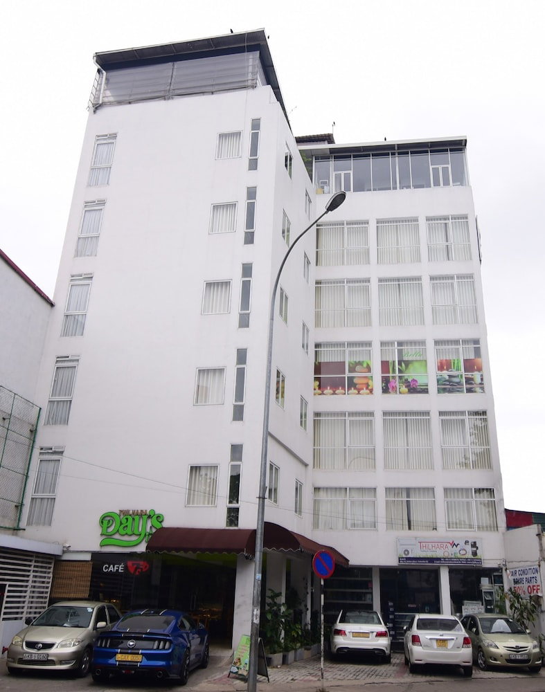 Thilhara Days Inn, Sri Lanka