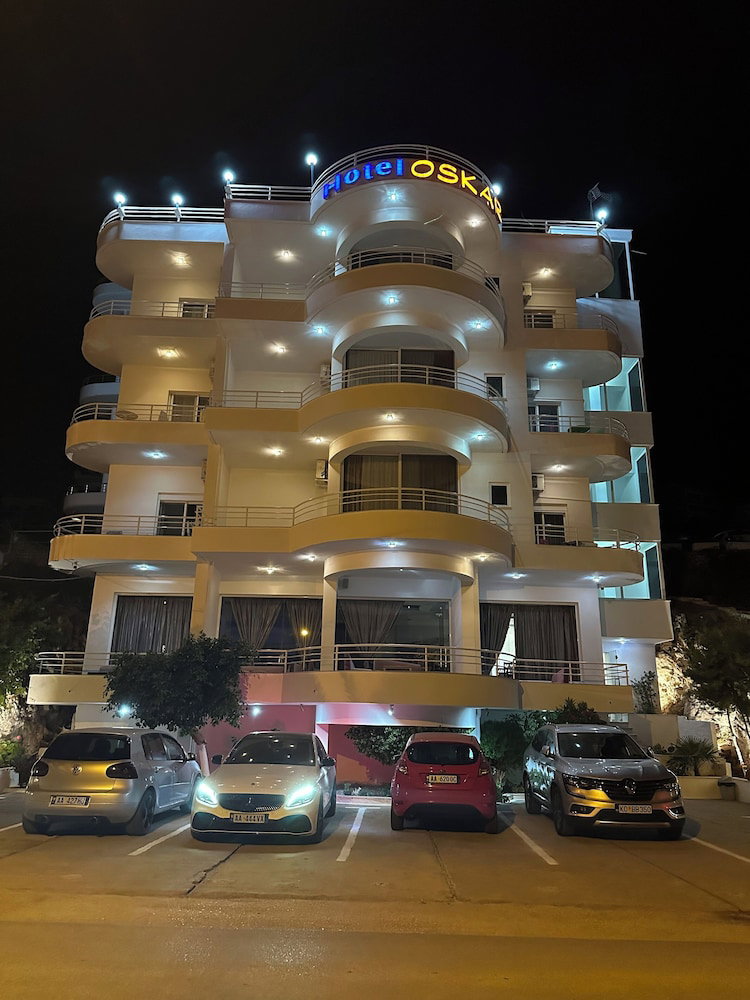 Hotel Oskar, Albanien
