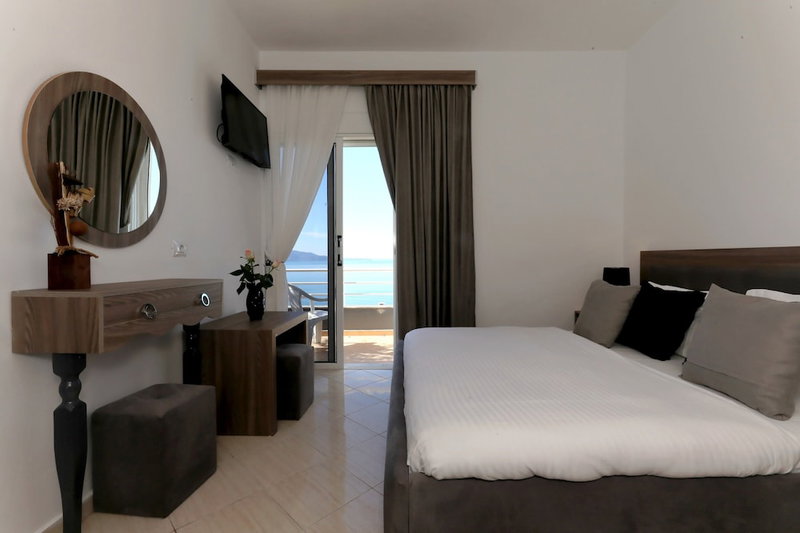 Villa Doka, Sarandë, Albania