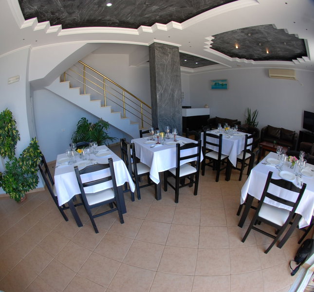 Villa Doka, Sarandë, Albania