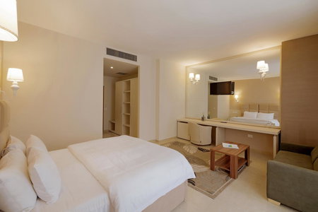 Horizont Hotel, Durrës, Albania