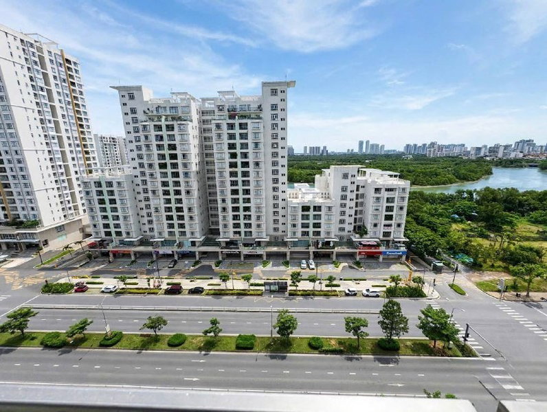 Apartment for rent in Ho Chi Minh City, Vietnam · Ascentia · 2 rooms, 2 baths