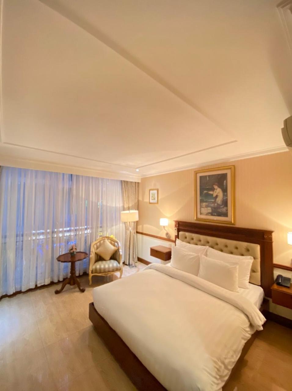 Hotel · Central Resident Hotel, Ho Chi Minh City