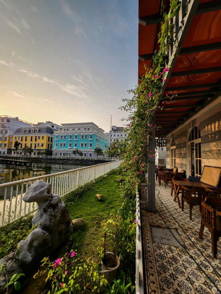 Lavian Hotel, Ha Long, Vietnam