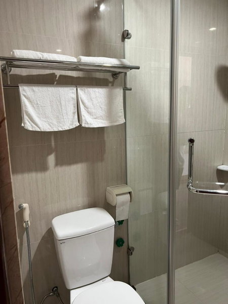 Khách Sạn Sông Lô, Hải Dương, Vietnam