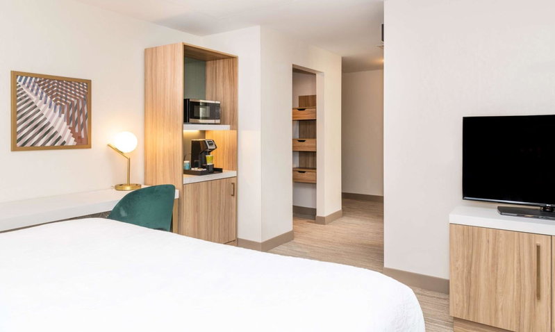 Hilton Garden Inn Flint Downtown, Flint, United States