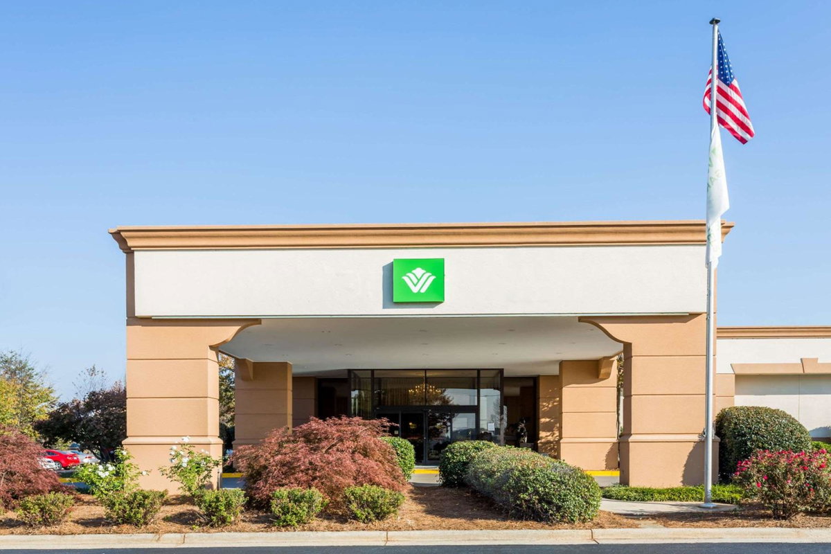 Hotel · Wyndham Garden Greensboro, Greensboro
