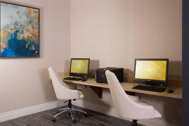 Residence Inn Fort Myers Sanibel, Truckland, United States