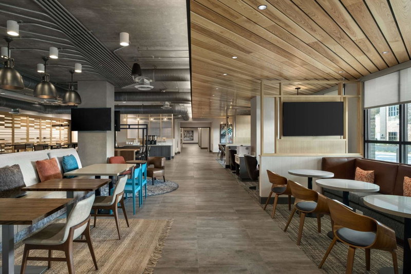 Hampton Inn by Hilton Austin Downtown East Side, Austin, United States