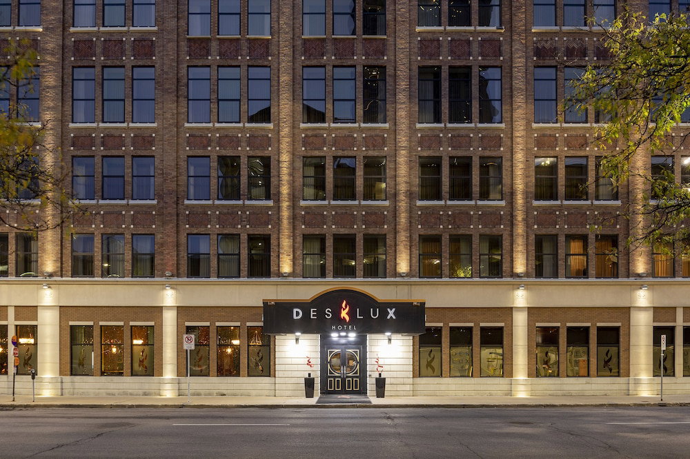 Des Lux Hotel, United States