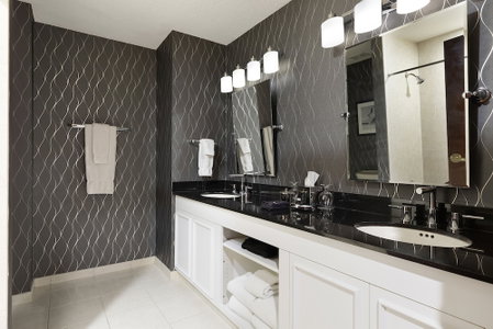 Des Lux Hotel, Des Moines, United States