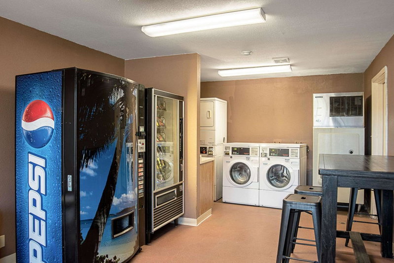 Quality Inn & Suites Phoenix NW - Sun City, Youngtown, United States