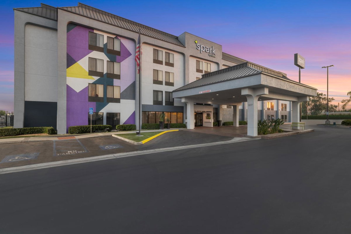Spark by Hilton Bakersfield Central, États-Unis