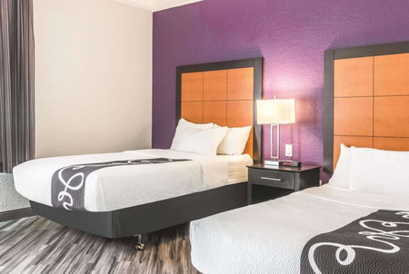 La Quinta by Wyndham Orlando Airport - On Property Food Trucks & Free Airport Shuttle!, Orlando, United States