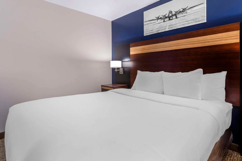 Avion Inn Near LGA Airport, an Ascend Collection Hotel, Queens, United States