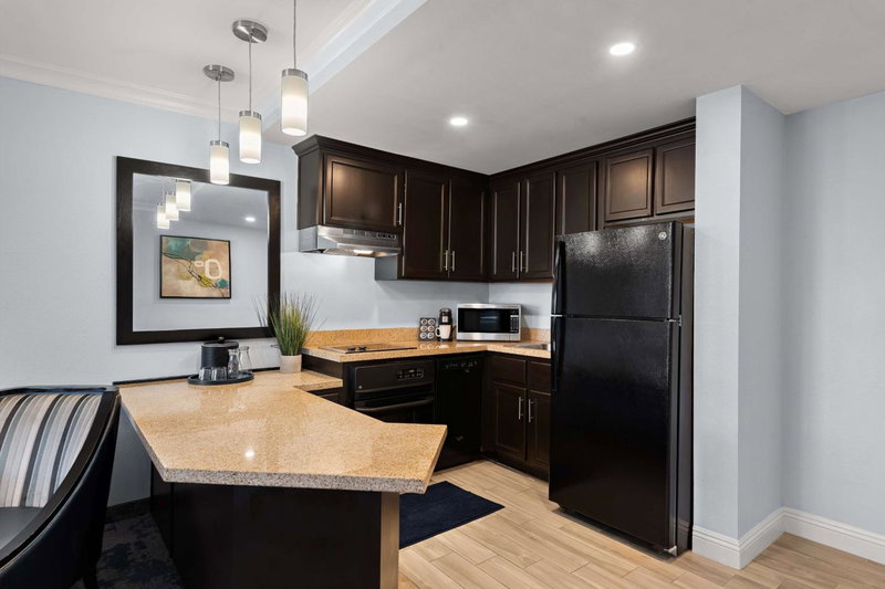 City Express by Marriott Manhattan Beach, Manhattan Beach, United States