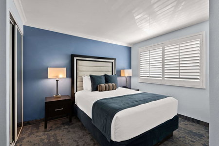 City Express by Marriott Manhattan Beach, Manhattan Beach, United States
