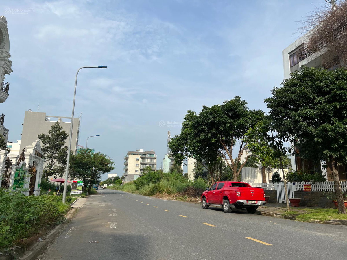 House in Quận 2, Vietnam