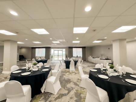 Holiday Inn Hotel & Suites Daytona Beach On The Ocean by IHG, Daytona Beach, United States