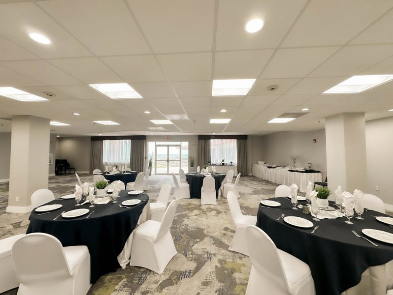 Holiday Inn Hotel & Suites Daytona Beach On The Ocean by IHG, Daytona Beach, United States