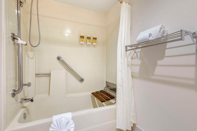 Best Western Plus Palm Desert Resort, Palm Desert, United States