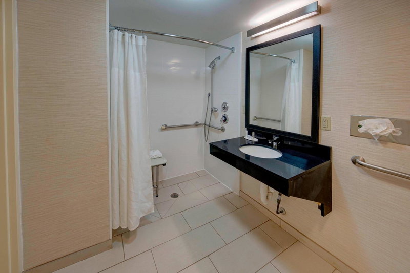 Fairfield Inn and Suites by Marriott Orlando Near Universal Orlando, Orlando, United States