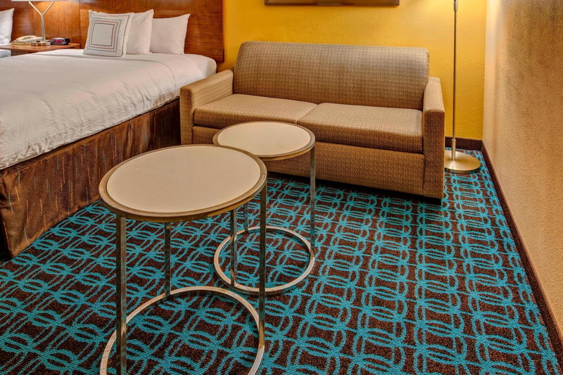 Fairfield Inn and Suites by Marriott Orlando Near Universal Orlando, Orlando, United States