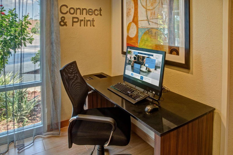 Fairfield Inn and Suites by Marriott Orlando Near Universal Orlando, Orlando, United States