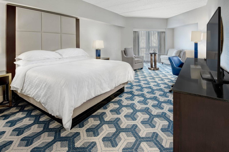 Sheraton Eatontown Hotel, Eatontown, United States