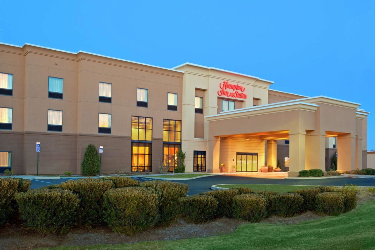 Hampton Inn & Suites Hartford-Manchester, United States