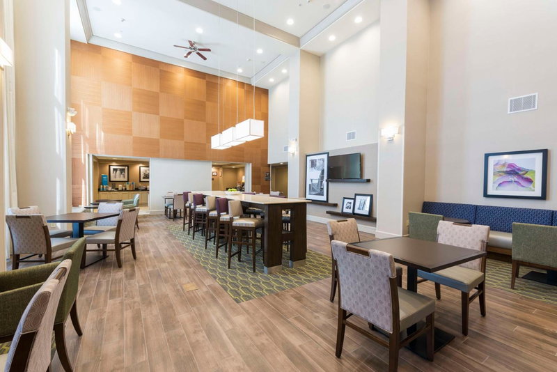 Hampton Inn & Suites Hartford-Manchester, Manchester, United States