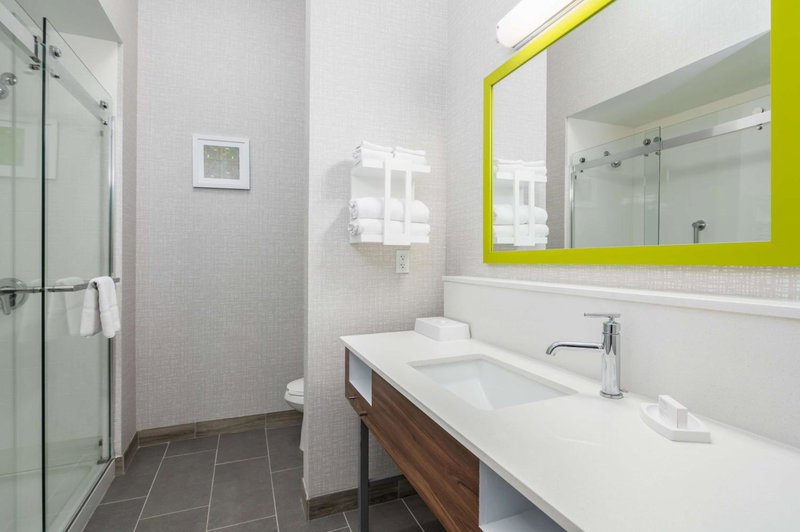 Hampton Inn & Suites Hartford-Manchester, Manchester, United States
