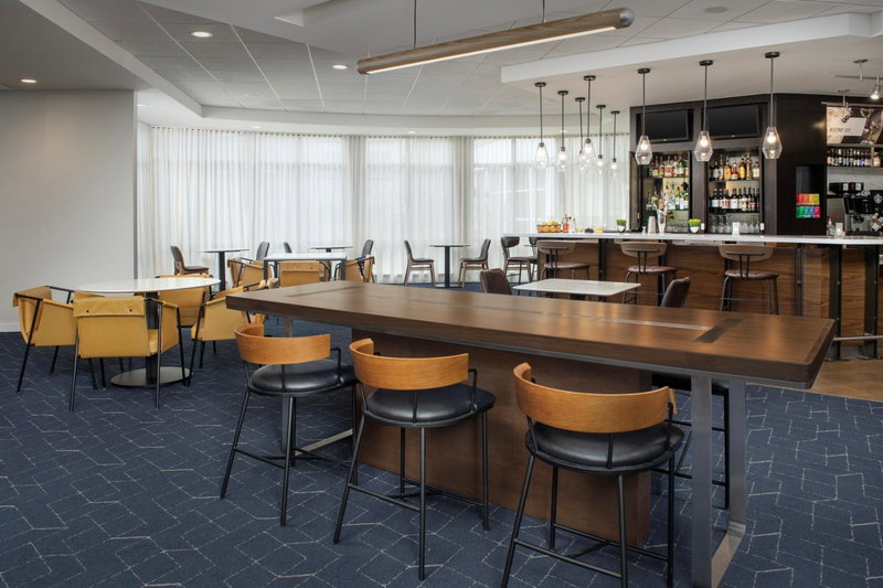 Courtyard by Marriott Seattle Kirkland, Kirkland, United States